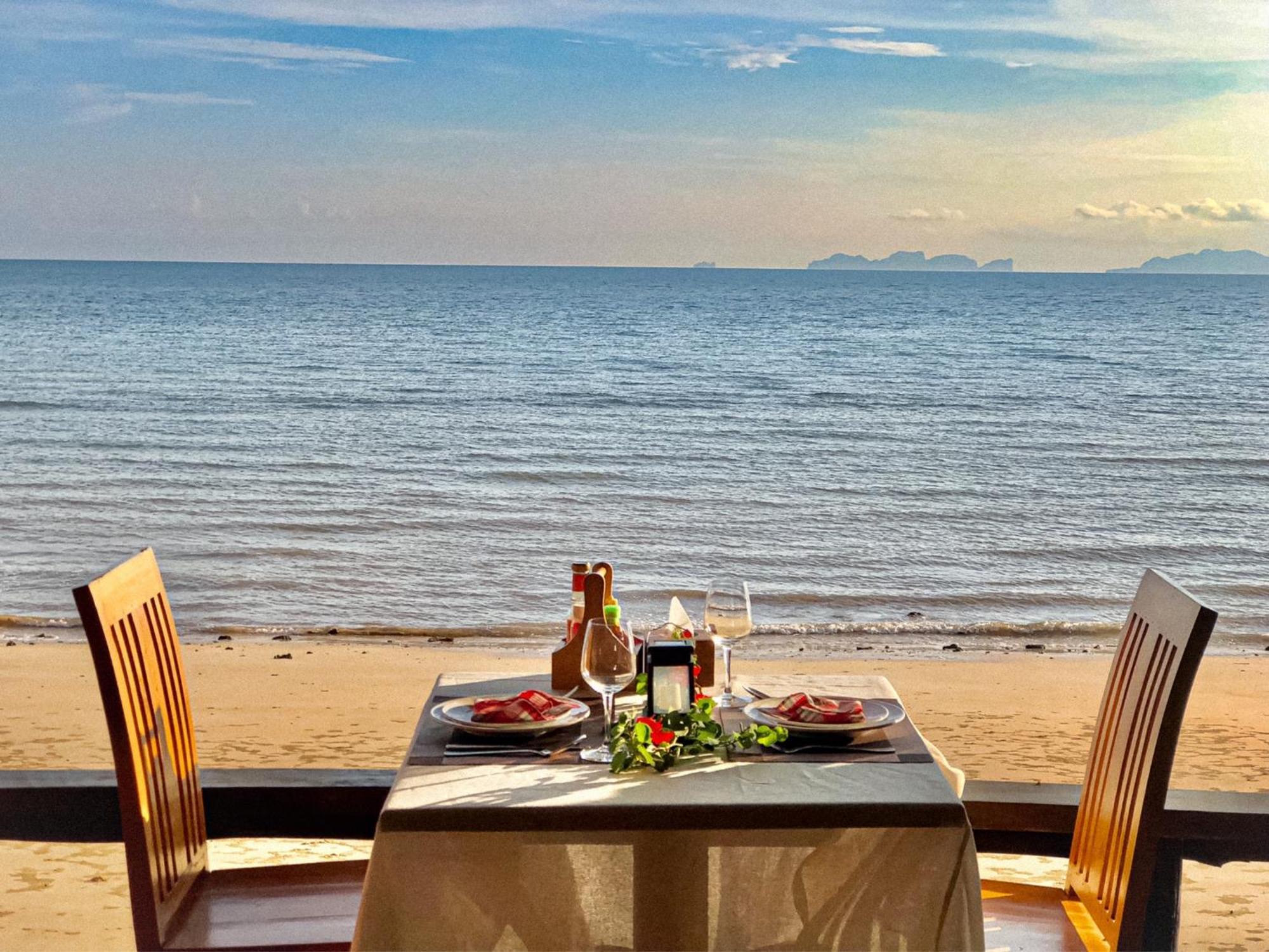 Koh Jum Ocean Beach Resort सहारा 3*